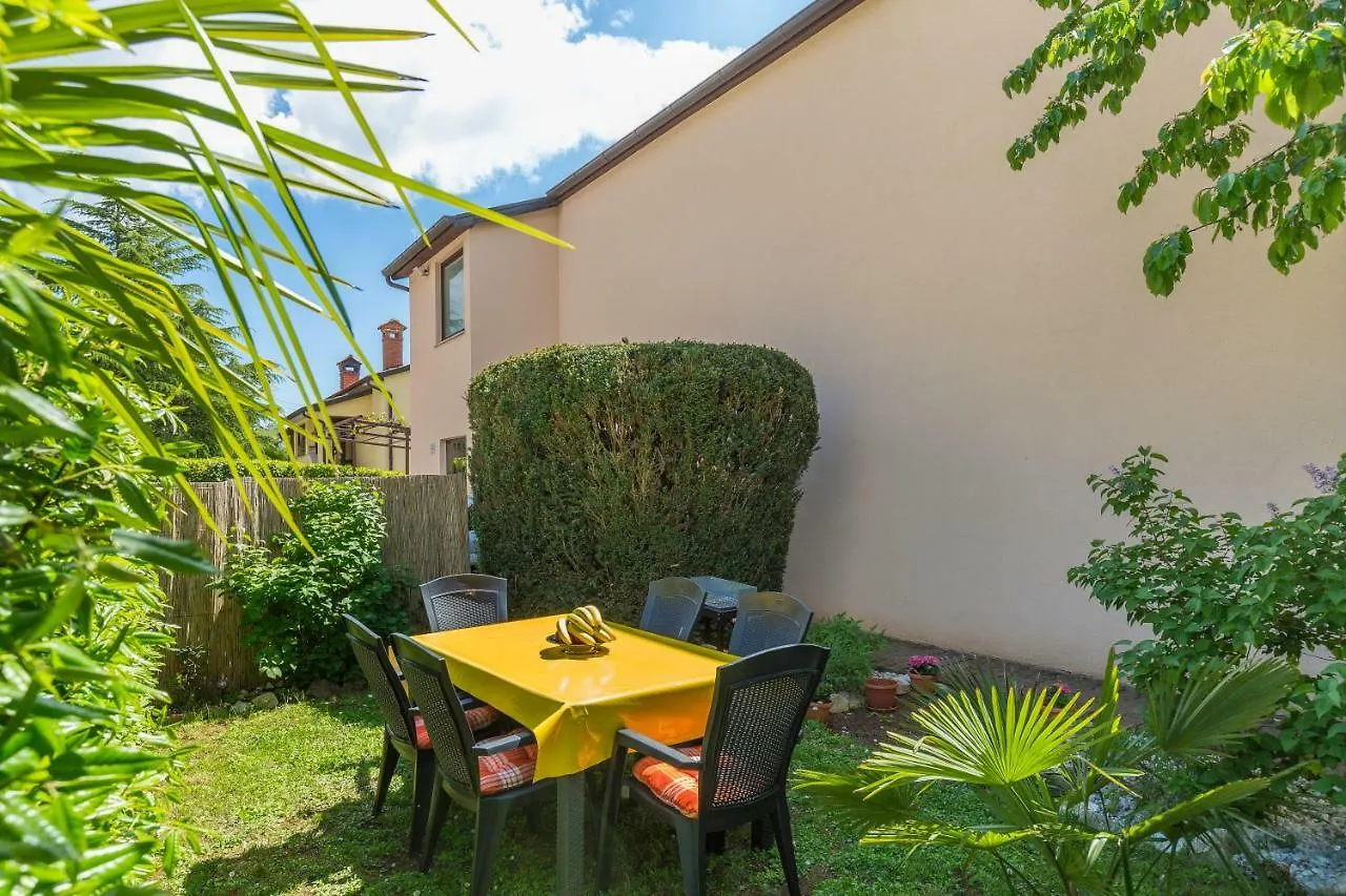 Apartment Aurel Pazin